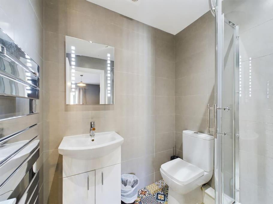 Donegall Sq Apt At City Gate, Belfast City Centre Bagian luar foto