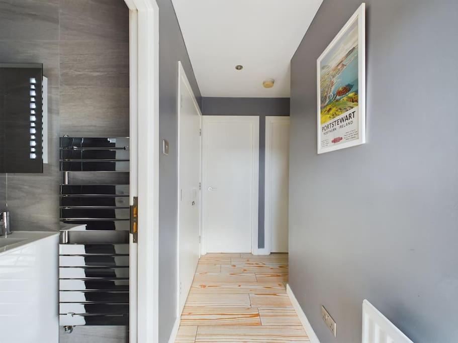 Donegall Sq Apt At City Gate, Belfast City Centre Bagian luar foto