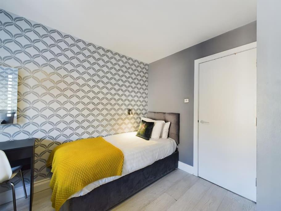 Donegall Sq Apt At City Gate, Belfast City Centre Bagian luar foto